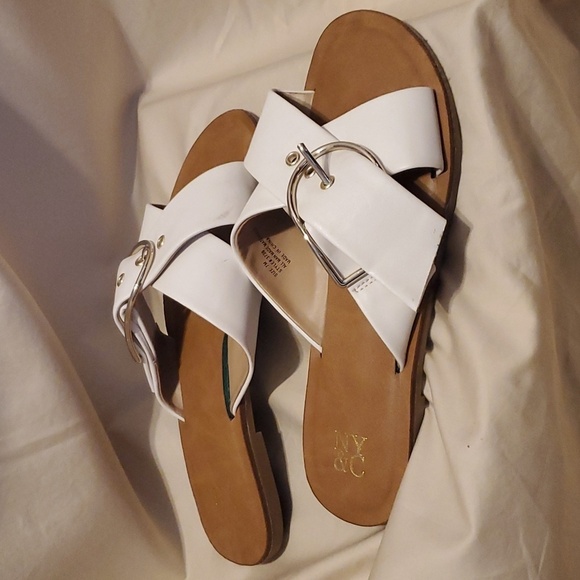 NY&C White Buckle Sandals SZ 7 - Picture 2 of 5